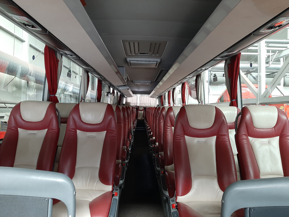 SETRA-S516HD - wnętrze